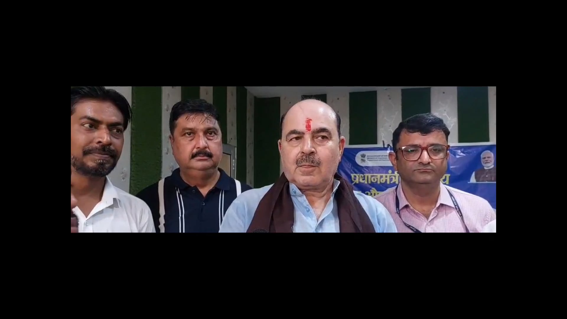 मथुरा मे प्रधानमंत्रीभारतीय जन औषधि परियोजना का मेगा स्वास्थ्य शिबर काफी मरीज ने उठाया लाभ 