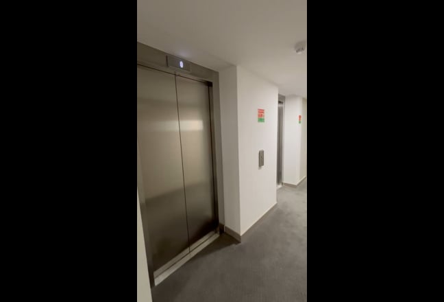 Large Double Ensuite Room Main Photo
