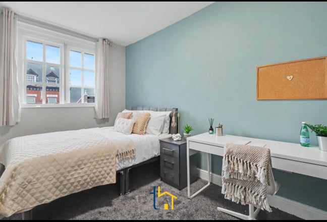 London Rd | High-Spec 5 Bed En-Suite HMO Main Photo