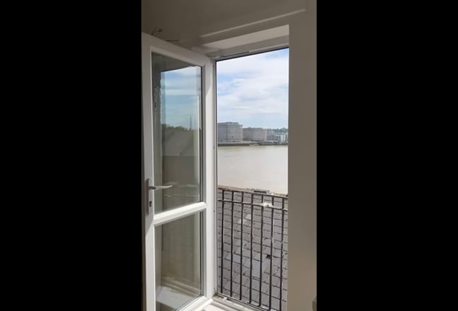 Come live with us in our riverside 3 bed home 🌈☀️  Main Photo