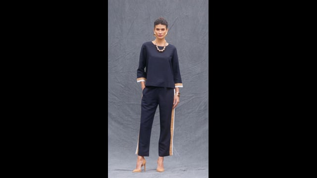 Conjunto Preto Laura