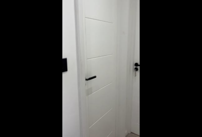 Spacious loft room with bathroom Main Photo