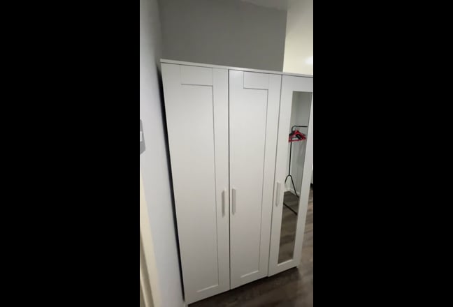 Video 1: 