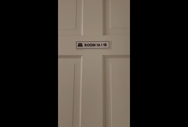 Shared or Private Room in a 3,271 sqft house Main Photo