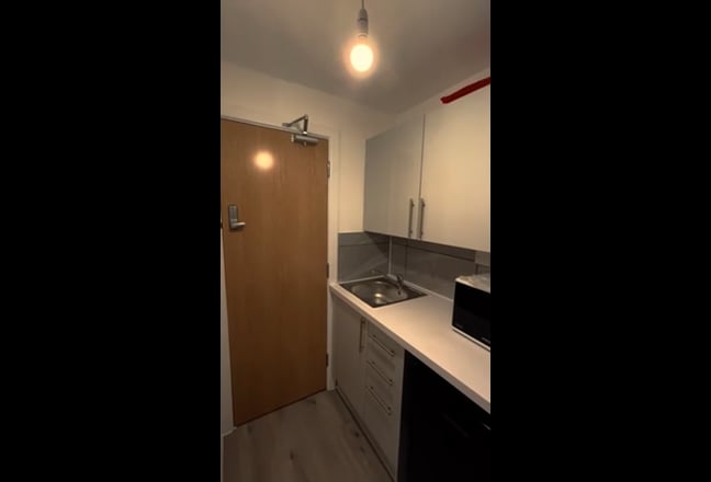 Video 1: 