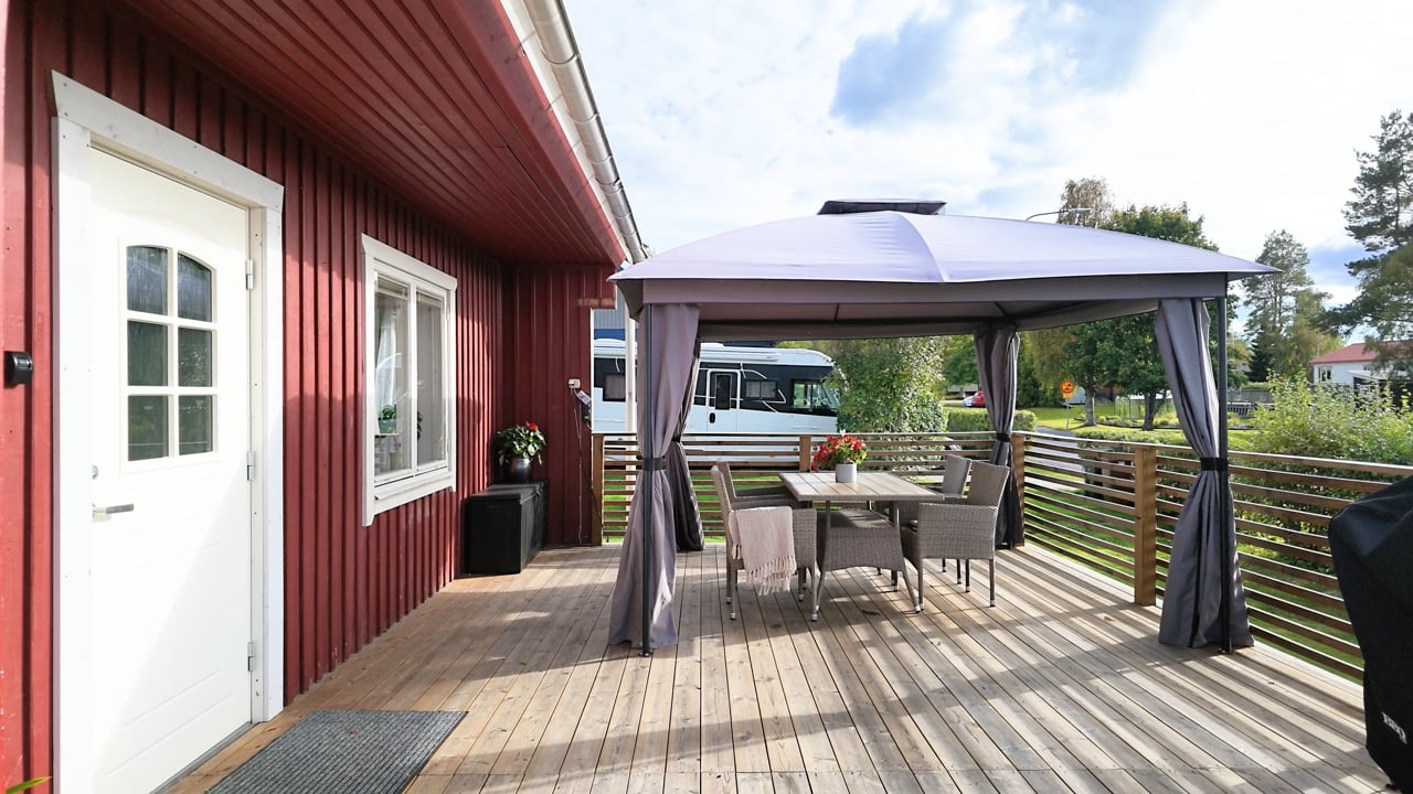 4 rum Villa på Mellanvägen 39 Domsjö Örnsköldsviks kommun - video
