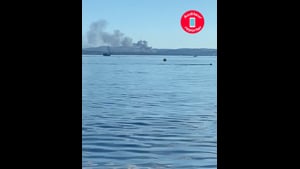 Vidéo incendie dans la Broye depuis les rives de Neuchâtel