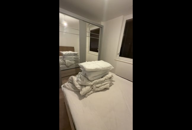 Spacious Double Room in 2 Bed Flat  - Colindale  Main Photo