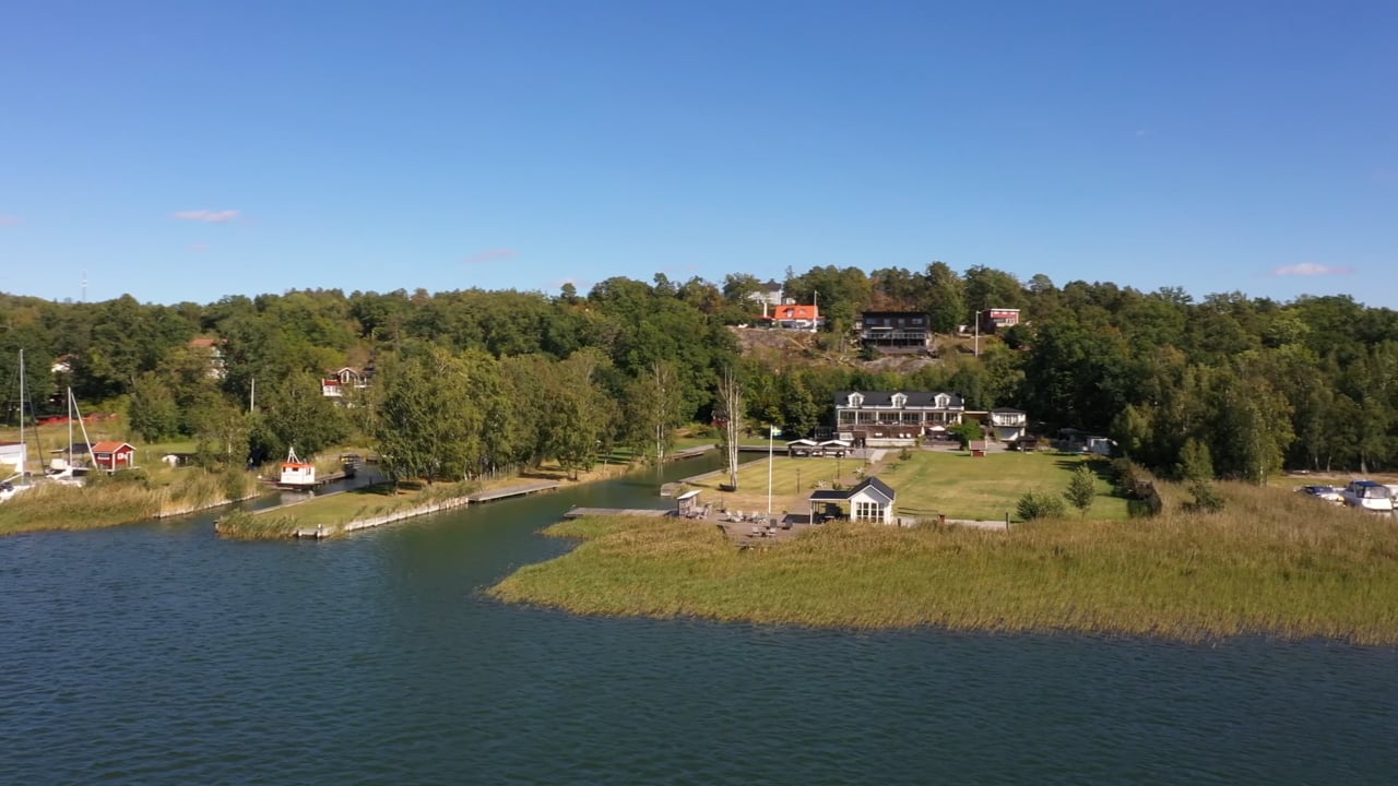 8 rum Villa på Ugglevägen 8C Tyresö kommun - video