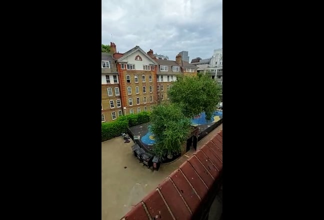 Video 1: Room 1 - available 10th Oct - £1,200 pcm with bills included