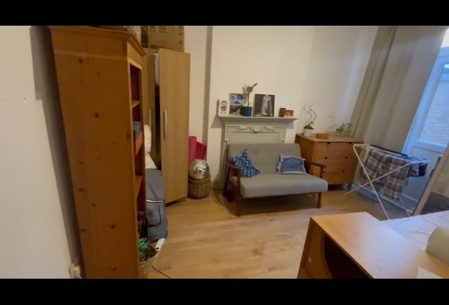 Double bedroom Streatham Hill Main Photo
