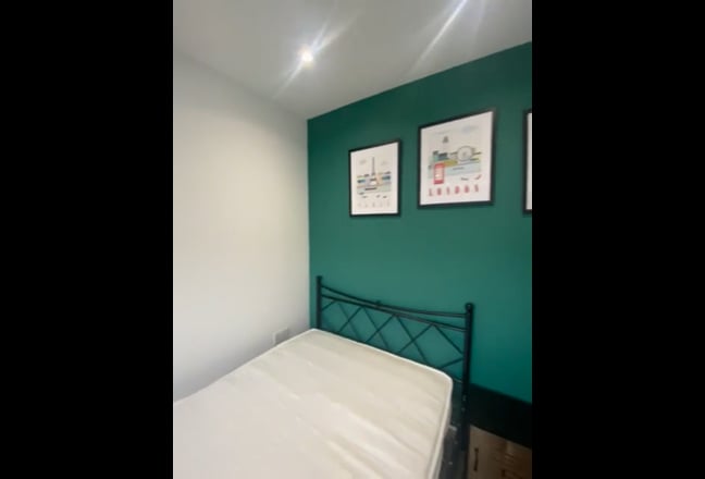 Video 1: Room 4- Currently available
