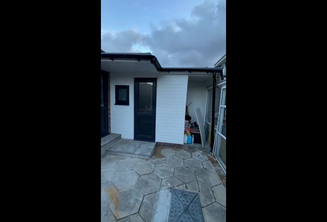 Video 1: 