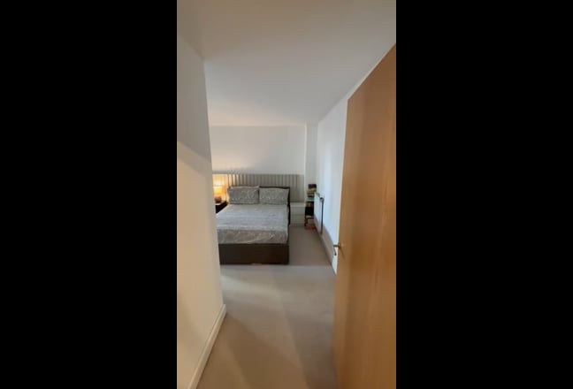Video 1: Double bedroom