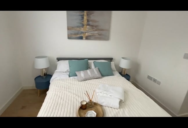 Refurbished Large Studio in Willesden Green  Main Photo