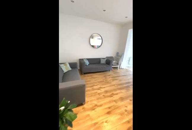 ⚡️Cosy room Beautiful House NW10⚡️ Main Photo