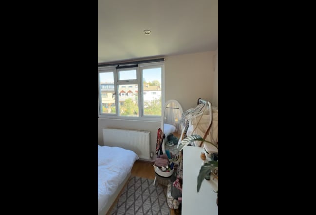 Video 1: Kitchen
