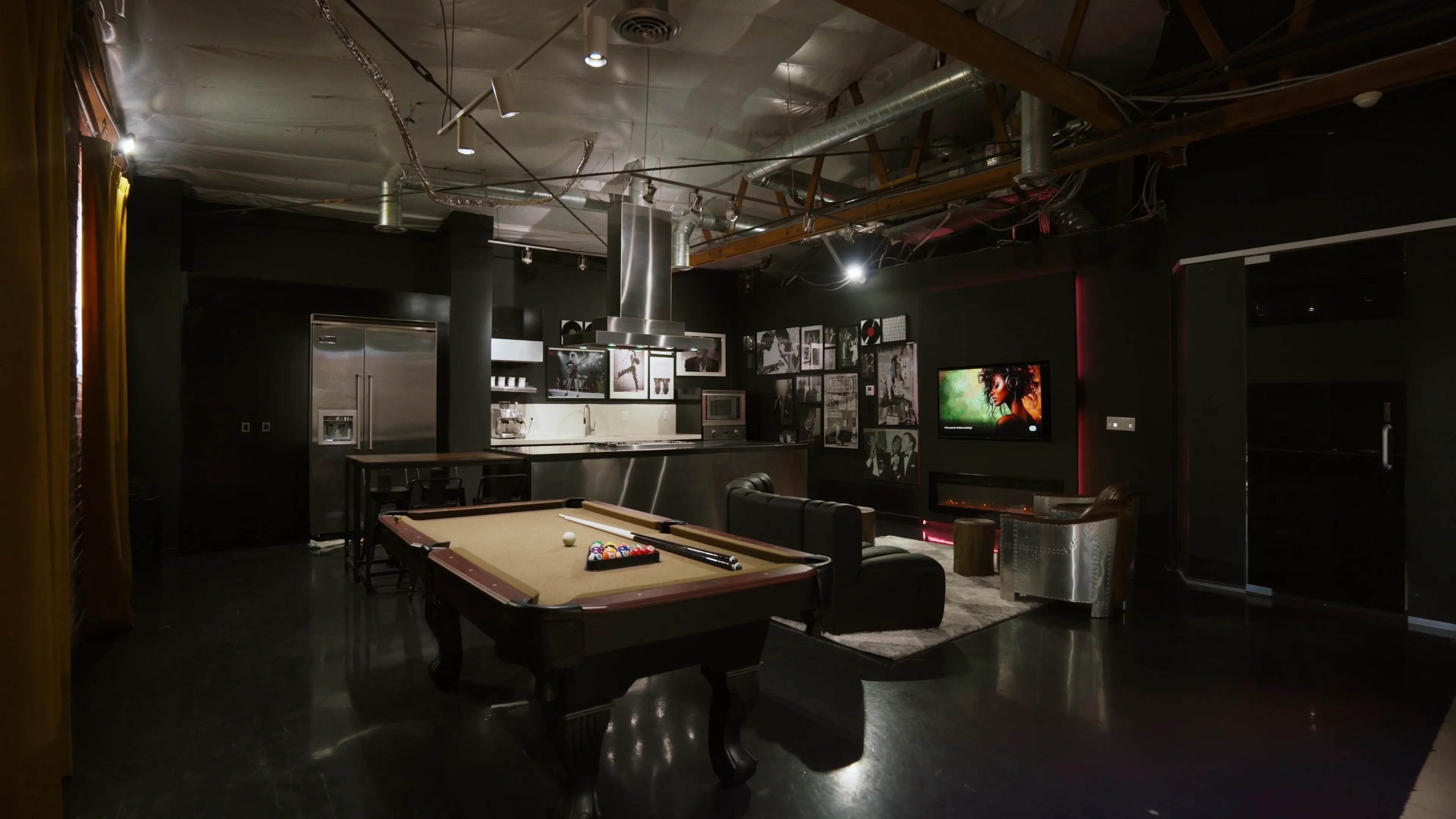 PA Studios Advertisement 01