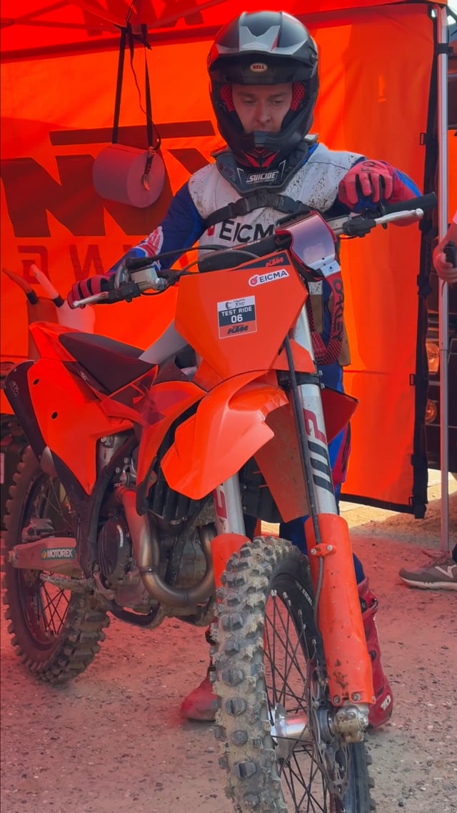 B-ROLL KTM ERFX 26
