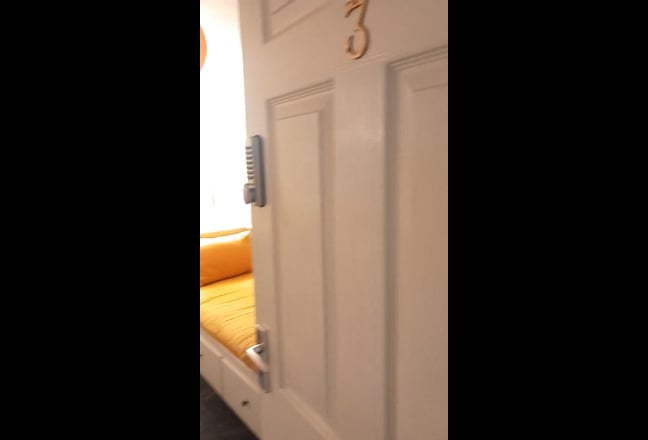 Video 1: 