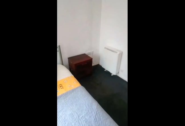 Spacious and bright Double Room near Heathrow   Main Photo