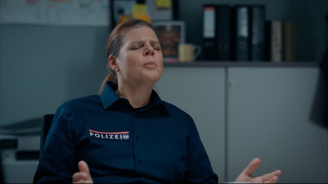 Mike Farino Wachzimmer - Medienkompetenz-Initiative von  LIWEST
