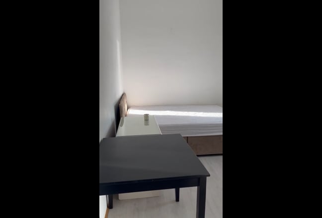 Video 1: 