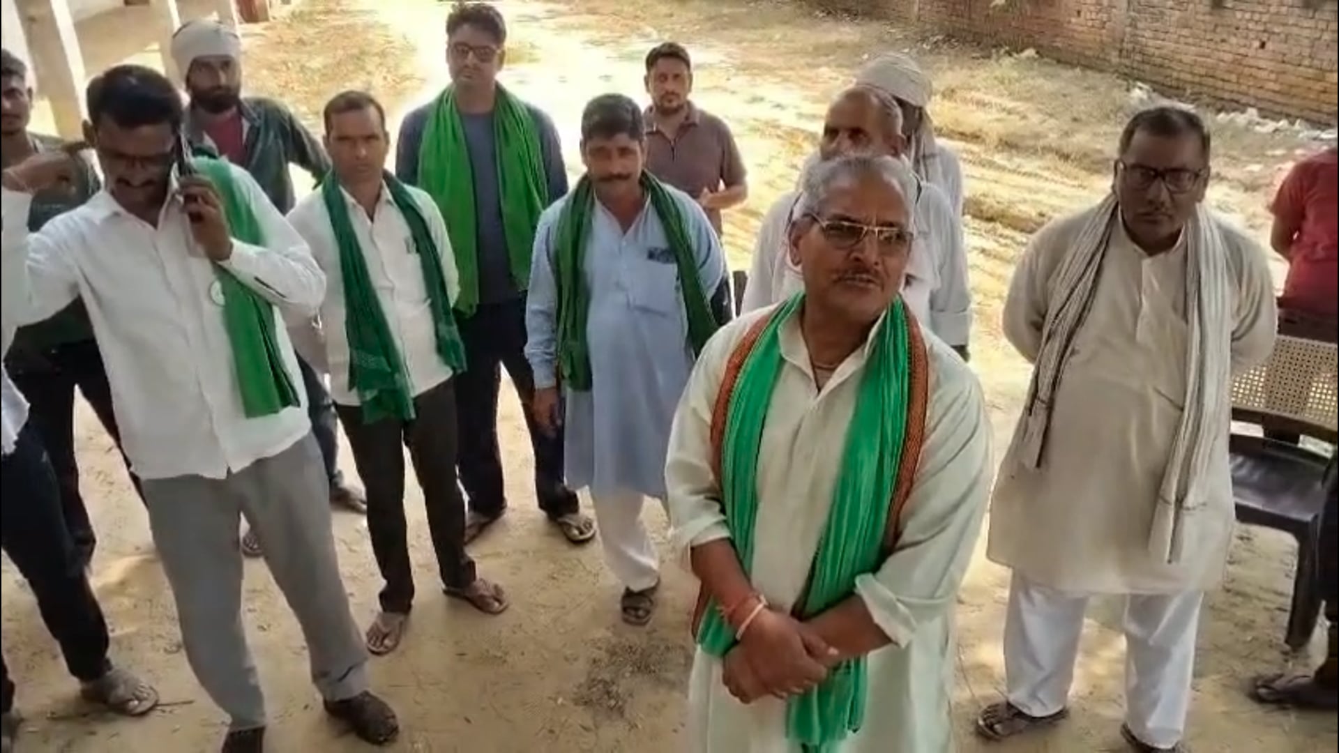 नौहझील ब्लॉक के चंडौली कोल्ड स्टोर में किसानों ने आलू खराब होने लगाया आरोप, धरना-प्रदर्शन की दी चेतावनी 