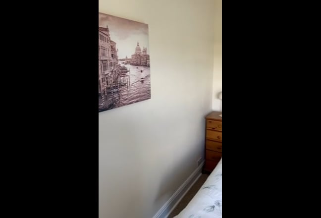 Video 1: Room 1