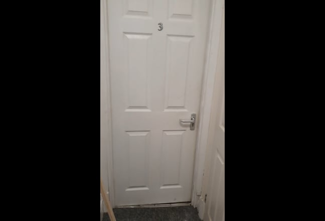  Fantastic Small Double Room Available  to Rent Main Photo