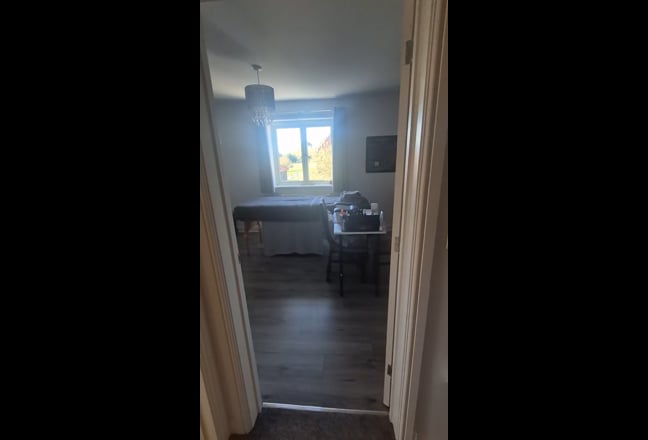 Double room in Ampfield  Main Photo