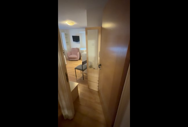 Video 1: 