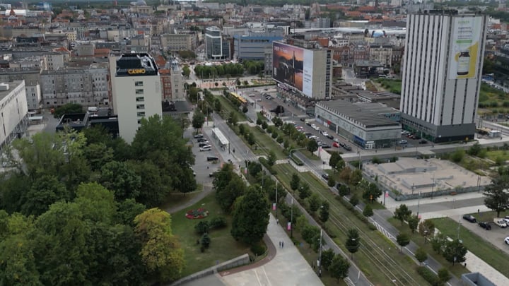 Օտար, ամայի ճամփեքի վրա - Զաբժե