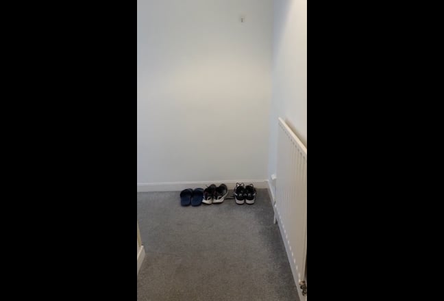 Modern Private Double Bedroom in Sutton Main Photo