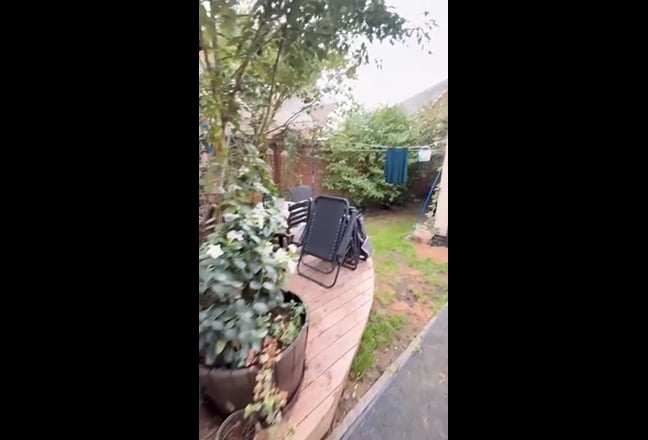 Spacious double room, own bathroom, bills included Main Photo