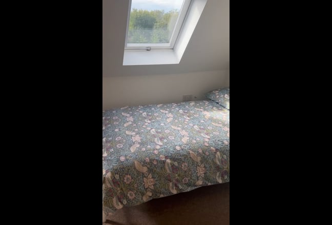 Quiet en-suite rooms next to Warwick Uni Main Photo