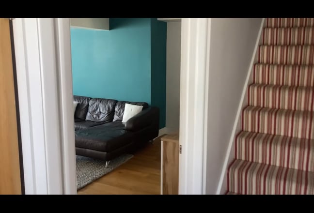 Video 1: 
