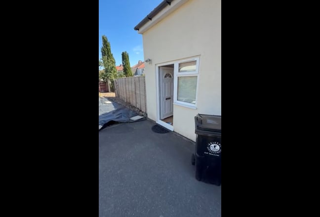 Video 1: 