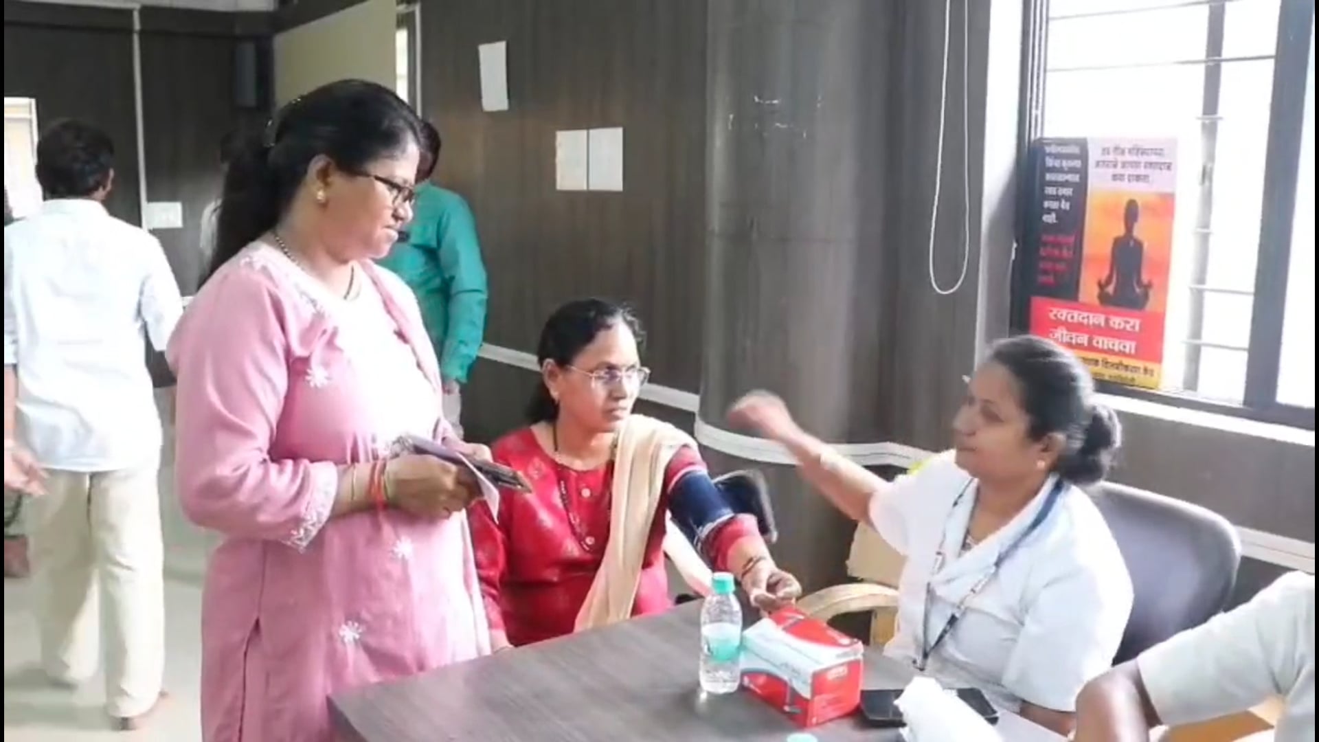 सेवा संकल्प अभियान के तहत स्वास्थ्य उपक्रमों को उत्स्फूर्त प्रतिसाद 102 लोगों की स्वास्थ्य जांच 50 लोगों ने किया रक्तदान 15 लोगों ने अंगदान के लिए कराया पंजीयन