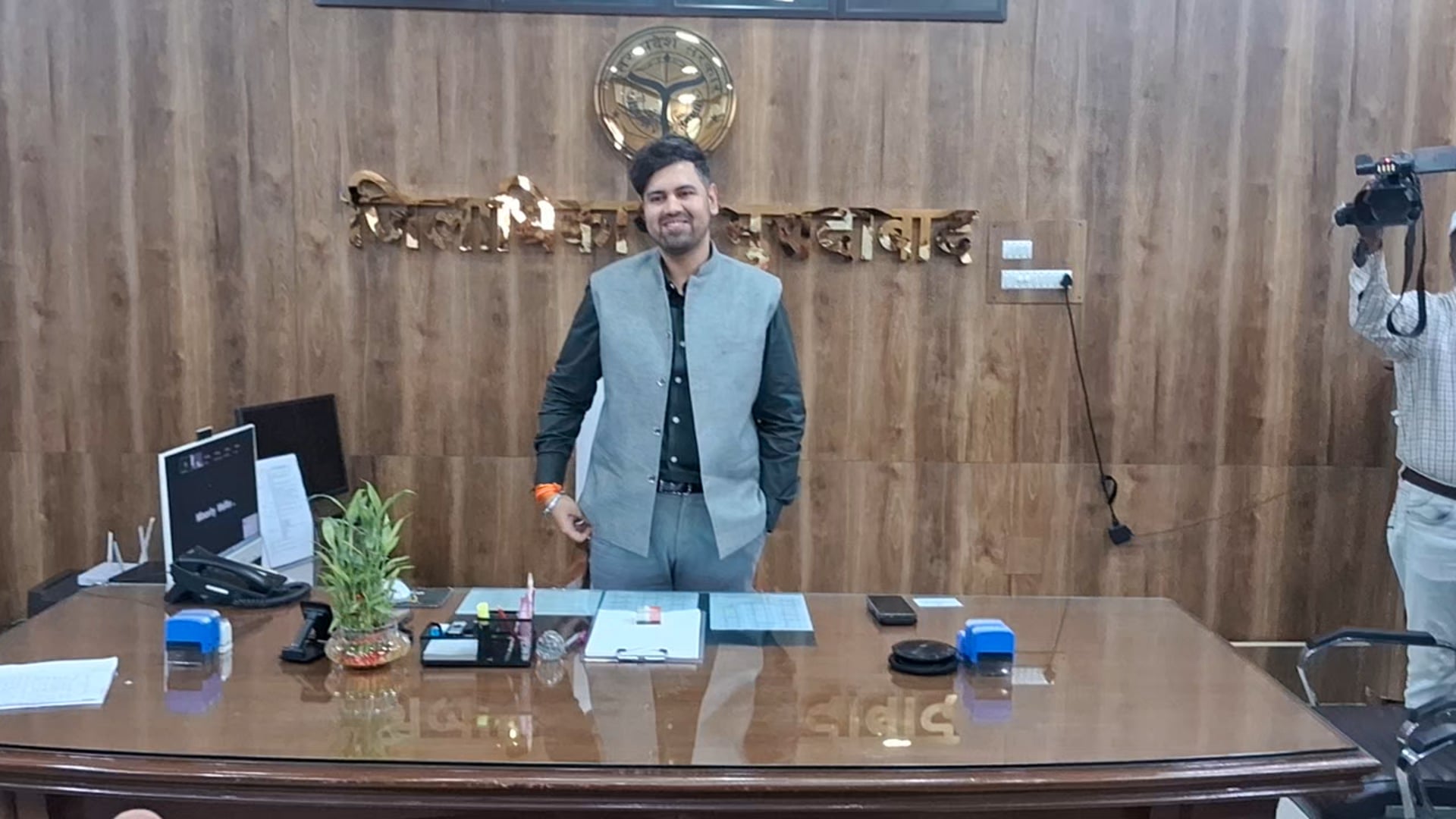 मुरादाबाद पहुंचे नवागत डीएम अनुनय झा संभाला चार्ज लोगों की समस्याओं को सुनना पहली प्राथमिकता