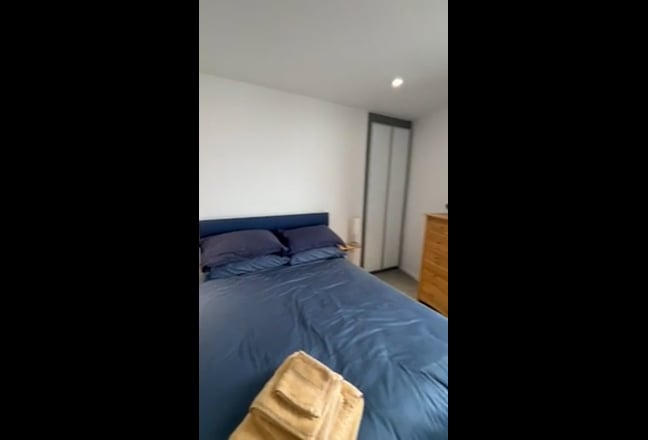 Double Room Available in Canary Wharf Main Photo