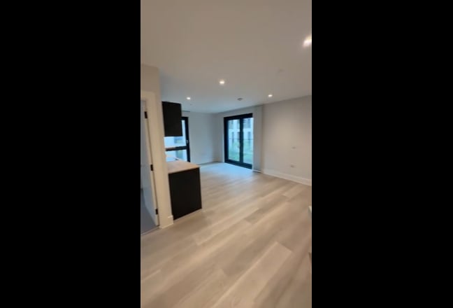 Video 1: 