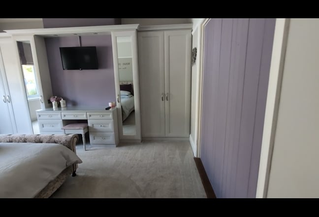 Video 1: 