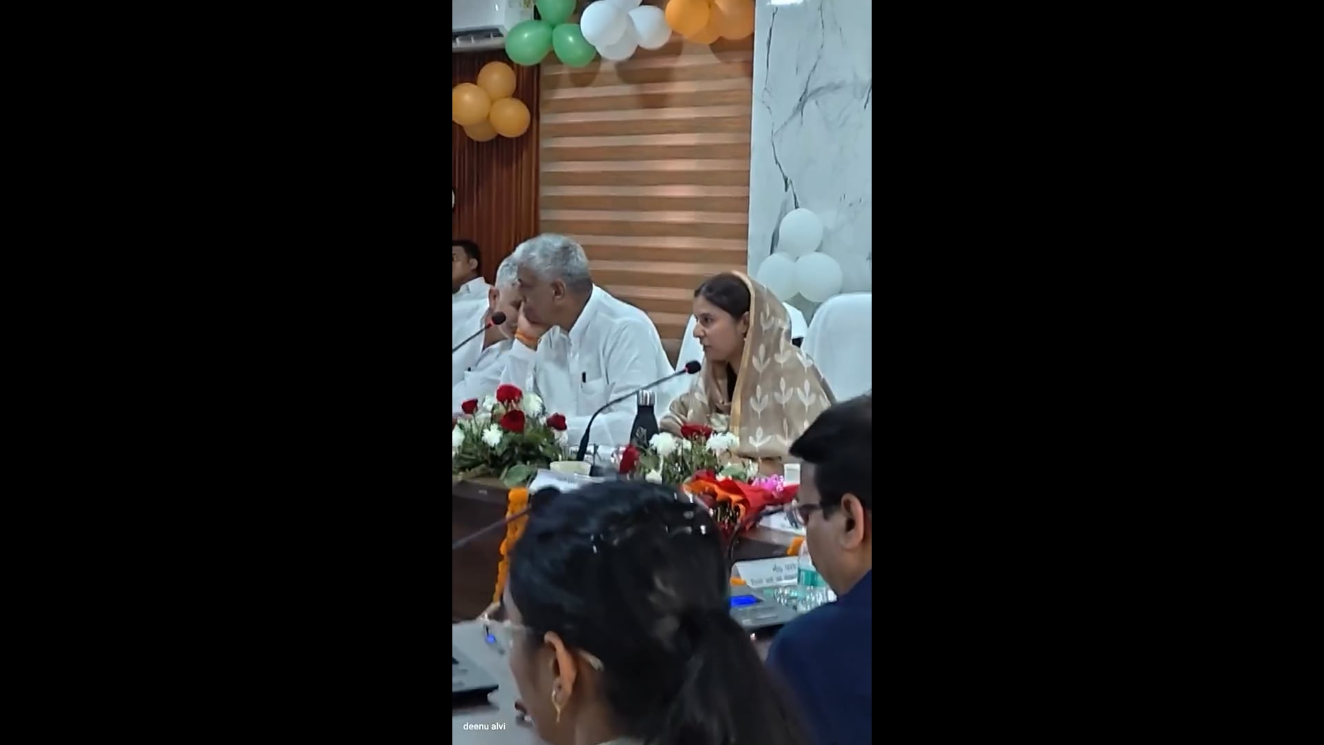 शामली-दिशा की मीटिंग में सांसद इक़रा मुनव्वर हसन ने अधिकारियों से पूछा-भाजपा में हो क्या?रालोद में हो क्या?
