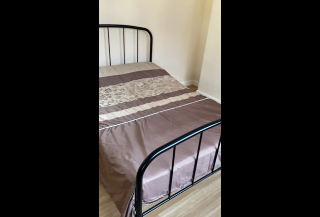  Double room in Streatham Hill. &pound;880 incl. bills. Main Photo