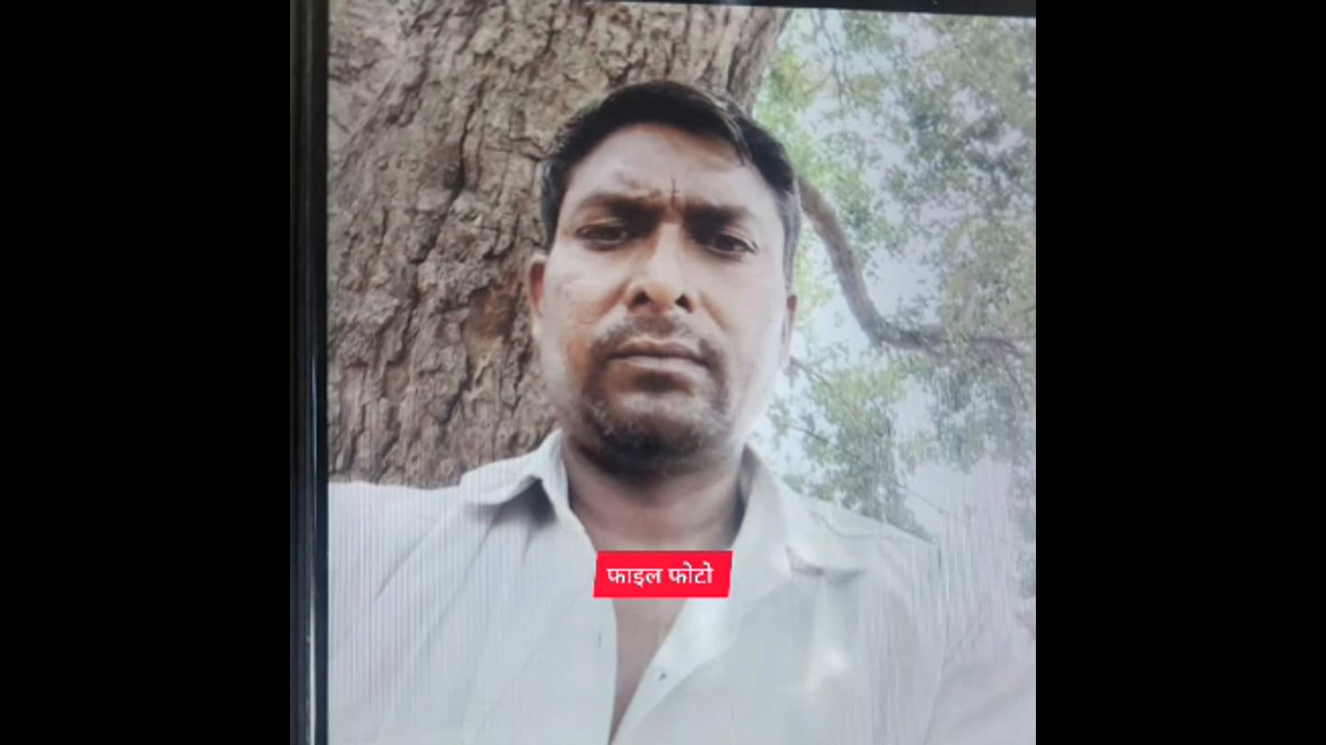 MANT-पिकअप गाड़ी खेत में पलटी, चालक की मौत, साथी घायल,, 