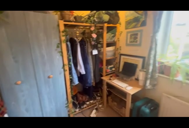 Video 1: 