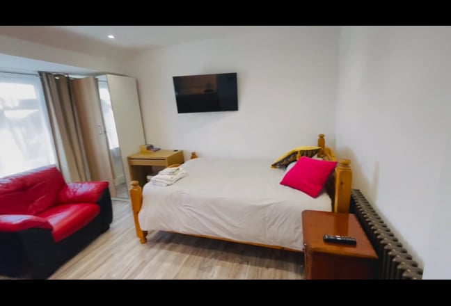 New room update!! En-suite Double Main Photo