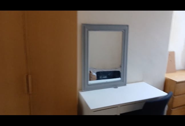Whalley Range: Short or Long Term Room! Main Photo