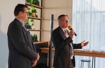 Flughafen Wien lud zum Business Breakfast ins weltgrößte Holzbau-Hotel